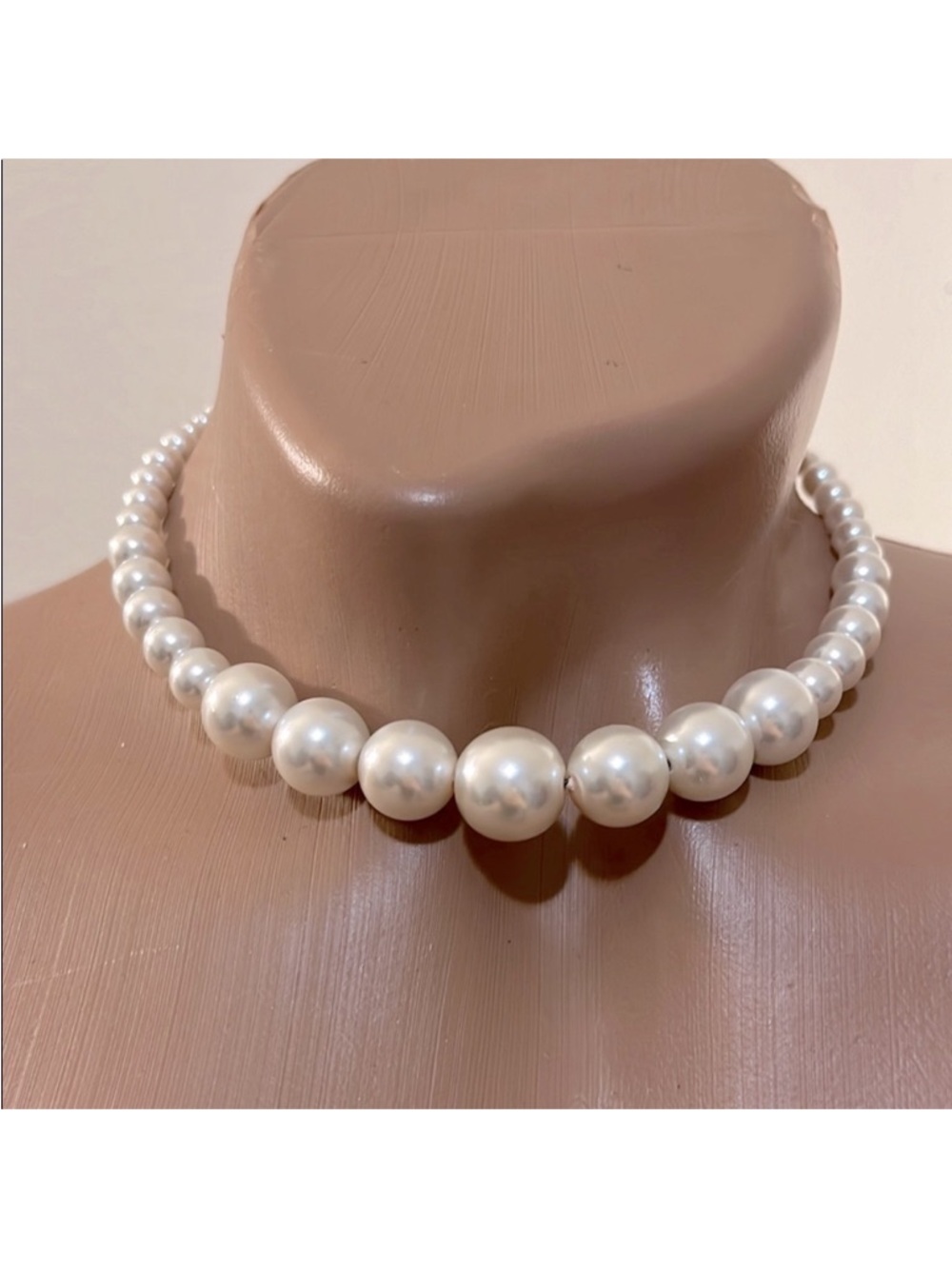 White Faux Pearl Choker Necklace
